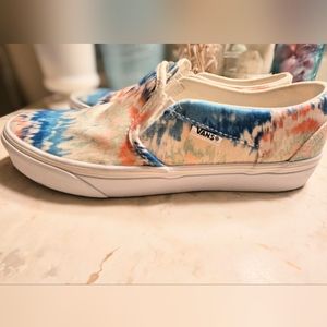 Tie Dye Vans Asher - Womens Slip-On Shoe size 9
